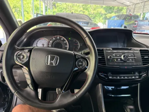 More photos of 2017 Honda Accord Sport Special Edition at Automaxx of the Carolinas, SC