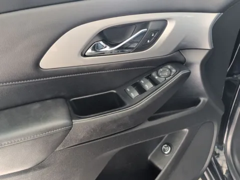 More photos of 2022 Chevrolet Traverse LT at Automaxx of the Carolinas, SC