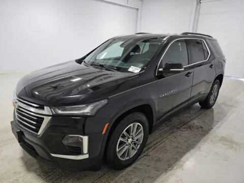 Black 2022 Chevrolet Traverse LT for sale in Summerville, SC