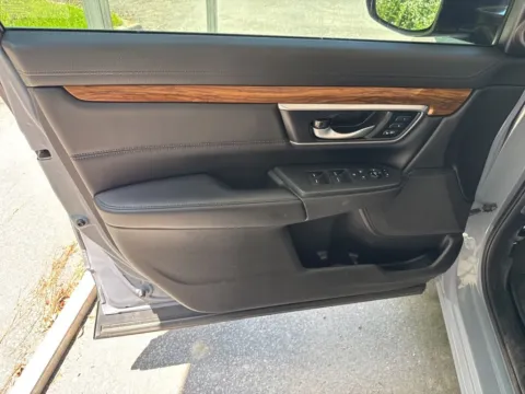 Photos of 2020 Honda CR-V EX-L for sale in Summerville, SC at Automaxx of the Carolinas