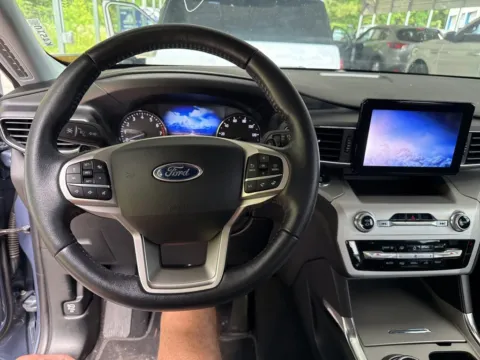 More photos of 2021 Ford Explorer XLT at Automaxx of the Carolinas, SC