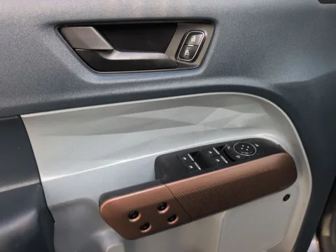 More photos of 2024 Ford Maverick Lariat at Automaxx of the Carolinas, SC