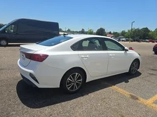 More photos of 2022 Kia Forte LXS at Automaxx of the Carolinas, SC