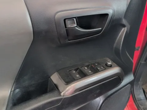 More photos of 2018 Toyota Tacoma SR5 at Automaxx of the Carolinas, SC