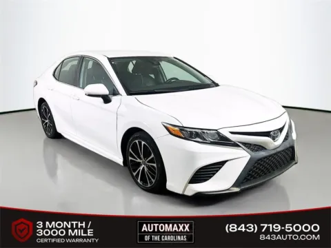 White 2019 Toyota Camry SE for sale in Summerville, SC