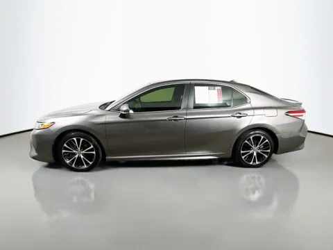 More photos of 2020 Toyota Camry SE at Automaxx of the Carolinas, SC