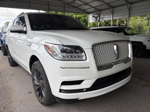 White 2020 Lincoln Navigator L Reserve for sale in Summerville, SC