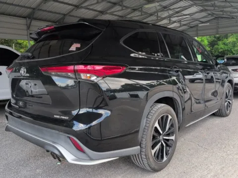 Another view of 2021 Toyota Highlander XSE for sale in Summerville, SC at Automaxx of the Carolinas