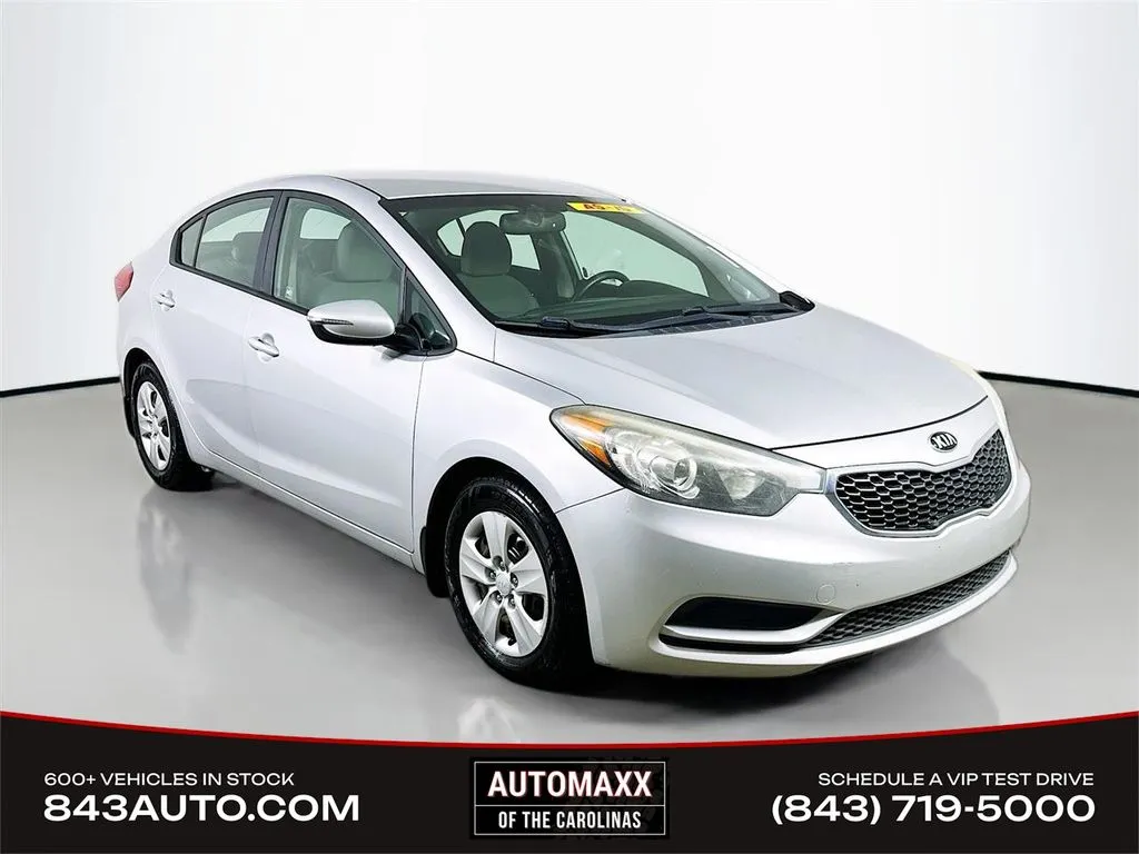 2016 Kia Forte LX AT's photo