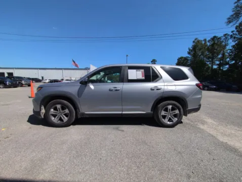 Another view of 2024 Honda Pilot EX-L for sale in Summerville, SC at Automaxx of the Carolinas