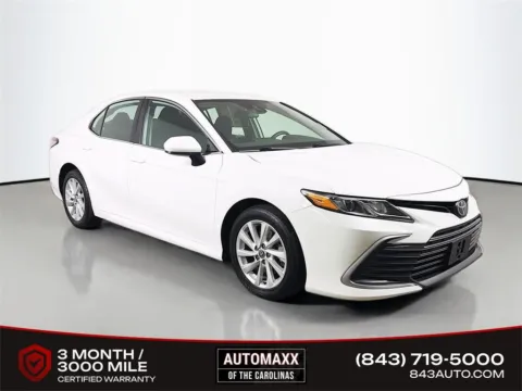 White 2022 Toyota Camry LE for sale in Summerville, SC