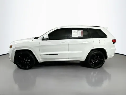 More photos of 2018 Jeep Grand Cherokee Altitude at Automaxx of the Carolinas, SC