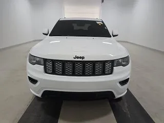 Photos of 2018 Jeep Grand Cherokee Altitude for sale in Summerville, SC at Automaxx of the Carolinas