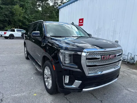 Black 2021 GMC Yukon XL SLT for sale in Summerville, SC