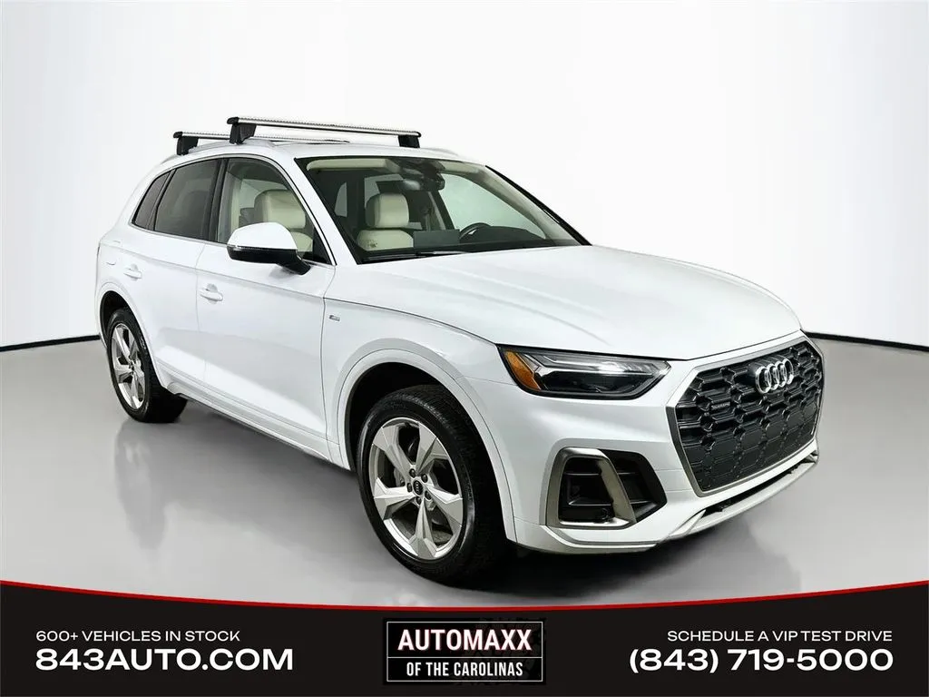 2023 Audi Q5 45 Premium Plus's photo