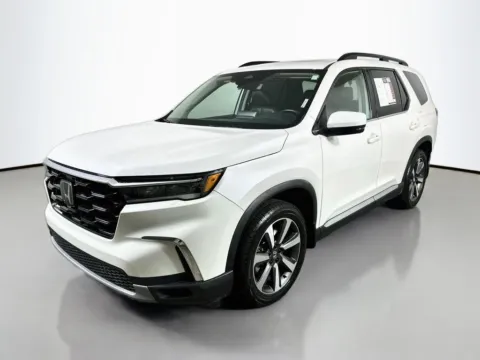 Another view of 2023 Honda Pilot Touring for sale in Summerville, SC at Automaxx of the Carolinas