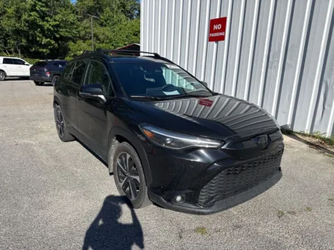 Black 2023 Toyota Corolla Cross Hybrid XSE for sale in Summerville, SC