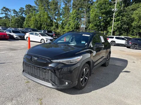 More photos of 2023 Toyota Corolla Cross Hybrid XSE at Automaxx of the Carolinas, SC