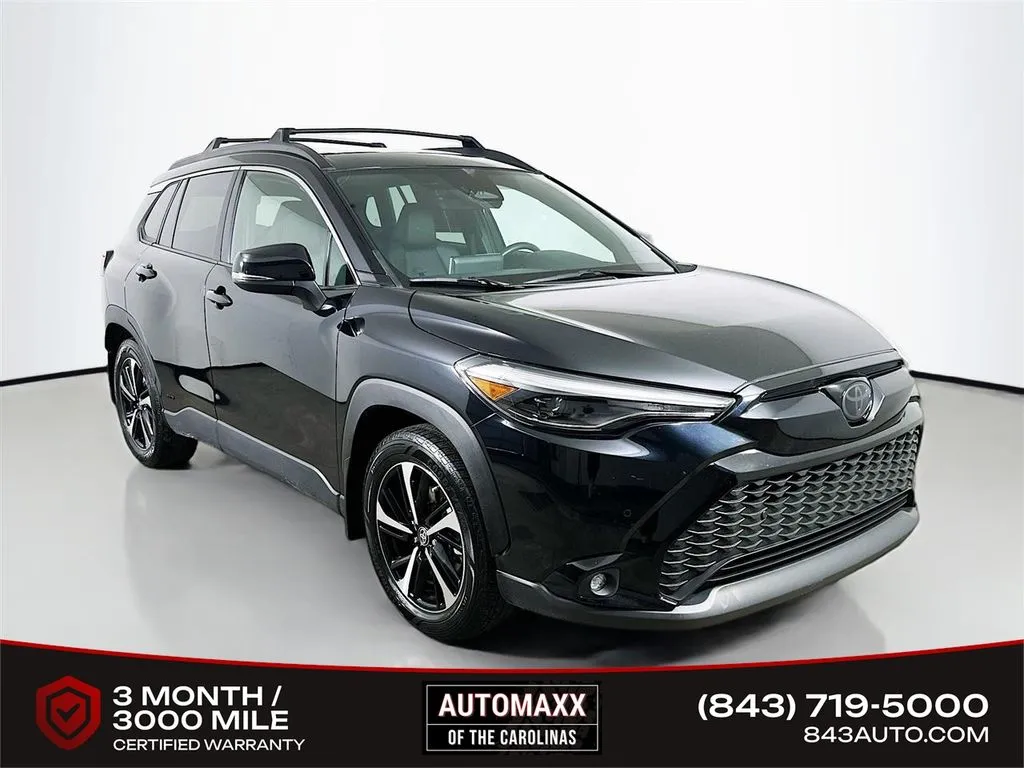 Black 2023 Toyota Corolla Cross Hybrid XSE for sale in Summerville, SC