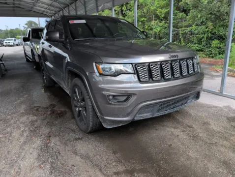 Gray 2021 Jeep Grand Cherokee Laredo X for sale in Summerville, SC