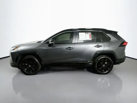 More photos of 2022 Toyota RAV4 Hybrid XSE at Automaxx of the Carolinas, SC