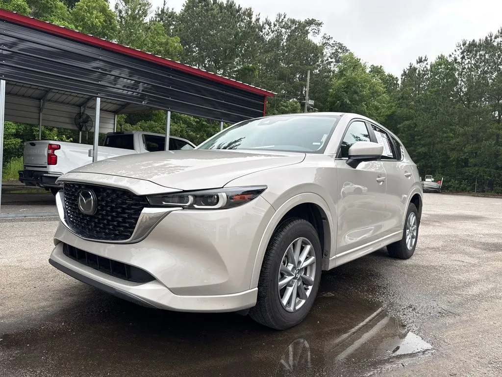 2025 Mazda CX-5 S Preferred package Auto AWD's photo