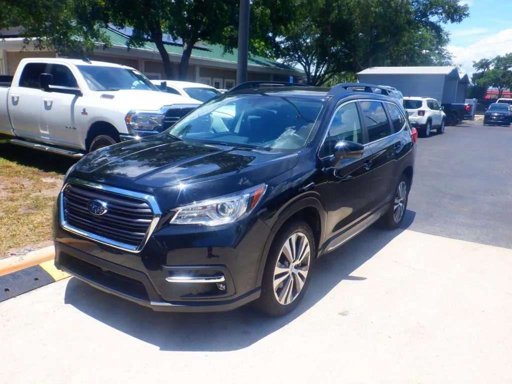 2021 Subaru Ascent Limited 7 Passenger's photo
