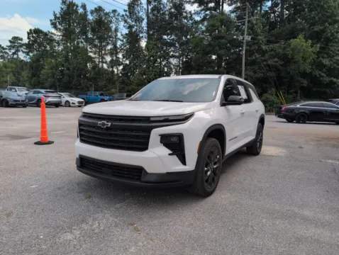 More photos of 2024 Chevrolet Traverse LS at Automaxx of the Carolinas, SC