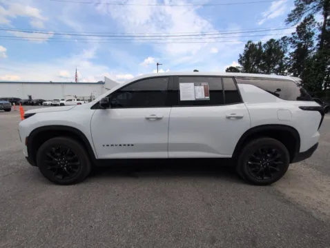 More photos of 2024 Chevrolet Traverse LS at Automaxx of the Carolinas, SC