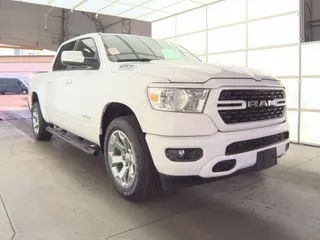 2022 RAM 1500 Big Horn/Lone Star 4x4 Crew Cab 5'7's photo