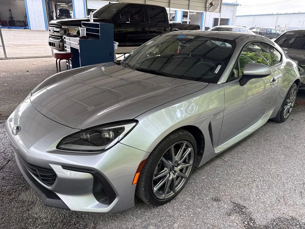 2023 Subaru BRZ Premium MT's photo