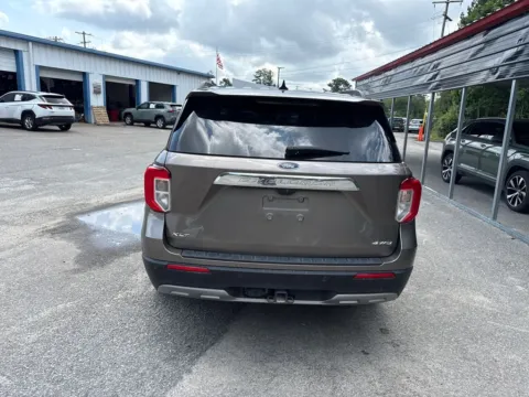 More photos of 2021 Ford Explorer XLT at Automaxx of the Carolinas, SC