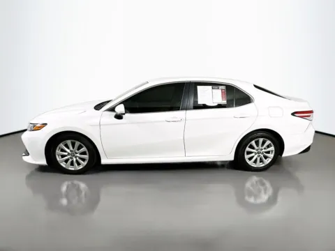 More photos of 2018 Toyota Camry LE at Automaxx of the Carolinas, SC