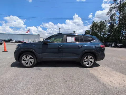 More photos of 2021 Volkswagen Atlas 3.6L V6 SE w/Technology at Automaxx of the Carolinas, SC