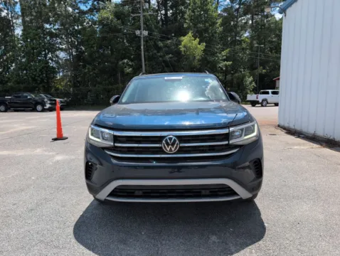 Another view of 2021 Volkswagen Atlas 3.6L V6 SE w/Technology for sale in Summerville, SC at Automaxx of the Carolinas