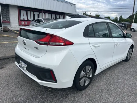 More photos of 2020 Hyundai Ioniq Hybrid Blue at Automaxx of the Carolinas, SC