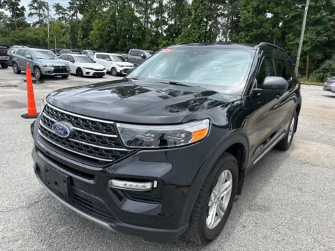 More photos of 2022 Ford Explorer XLT at Automaxx of the Carolinas, SC