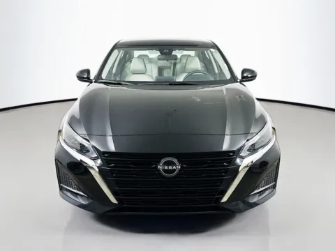 Photos of 2023 Nissan Altima 2.5 SV for sale in Summerville, SC at Automaxx of the Carolinas