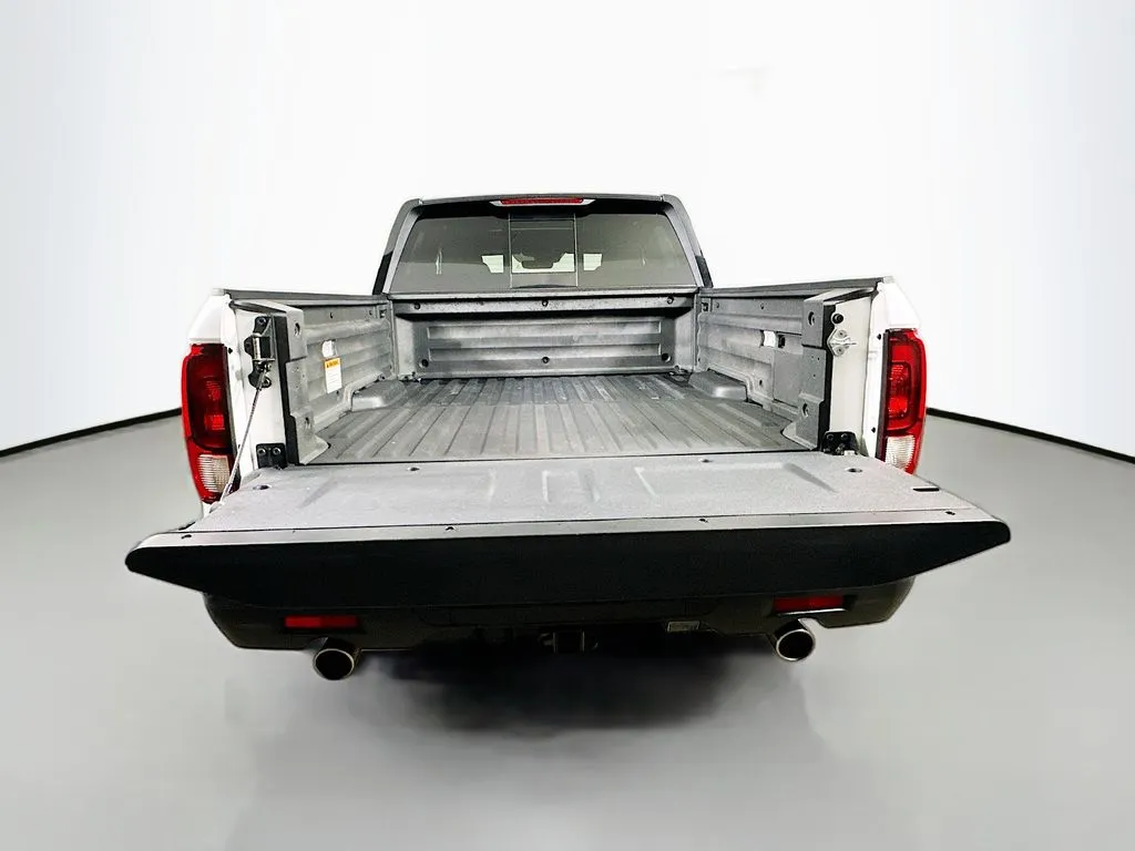 2024 Honda Ridgeline TrailSport - Photo 37