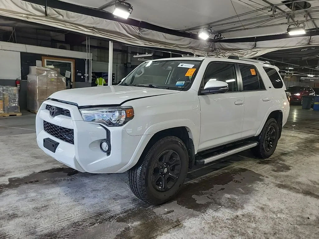 White 2019 Toyota 4Runner SR5 Premium for sale in Summerville, SC