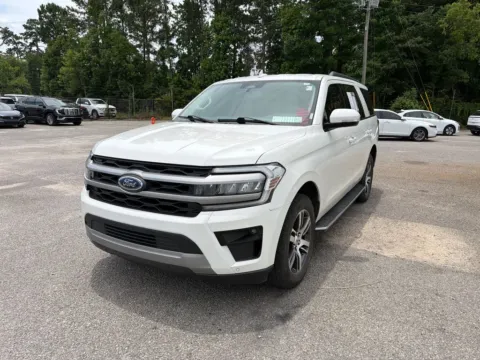 More photos of 2023 Ford Expedition XLT at Automaxx of the Carolinas, SC