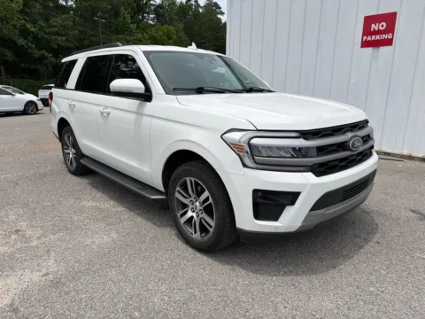 White 2023 Ford Expedition XLT for sale in Summerville, SC