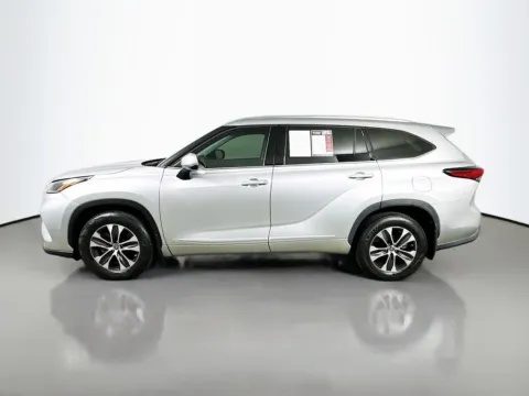 More photos of 2021 Toyota Highlander XLE at Automaxx of the Carolinas, SC