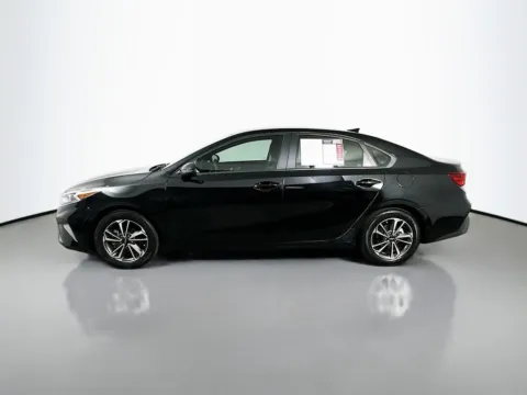 More photos of 2023 Kia Forte LXS at Automaxx of the Carolinas, SC