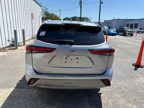 More photos of 2025 Toyota RAV4 LE at Automaxx of the Carolinas, SC
