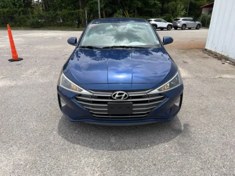 Another view of 2020 Hyundai Elantra SEL for sale in Summerville, SC at Automaxx of the Carolinas