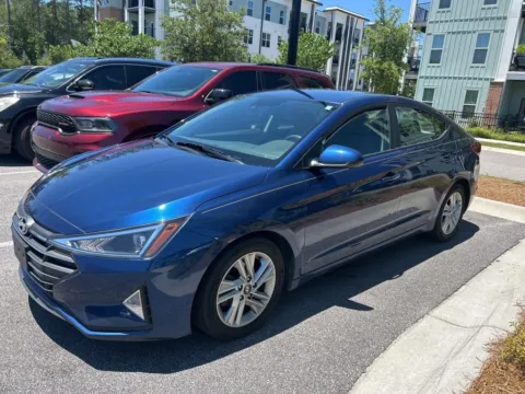 Blue 2020 Hyundai Elantra SEL for sale in Summerville, SC
