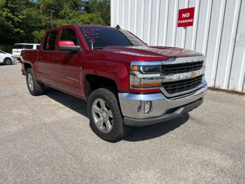 Red 2018 Chevrolet Silverado 1500 LT for sale in Summerville, SC