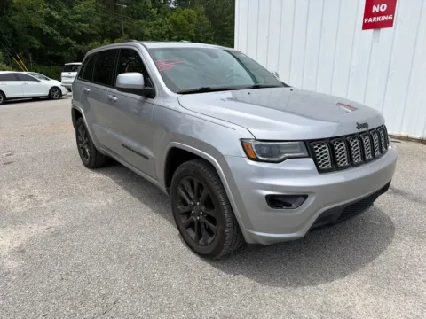 Silver 2020 Jeep Grand Cherokee Altitude for sale in Summerville, SC