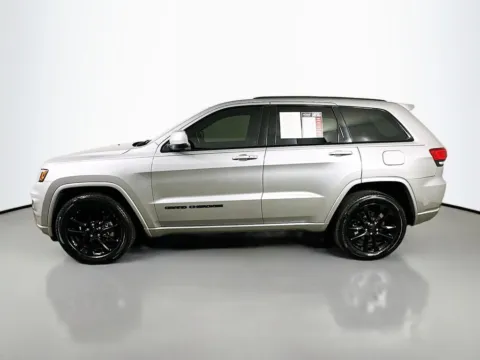 More photos of 2020 Jeep Grand Cherokee Altitude at Automaxx of the Carolinas, SC